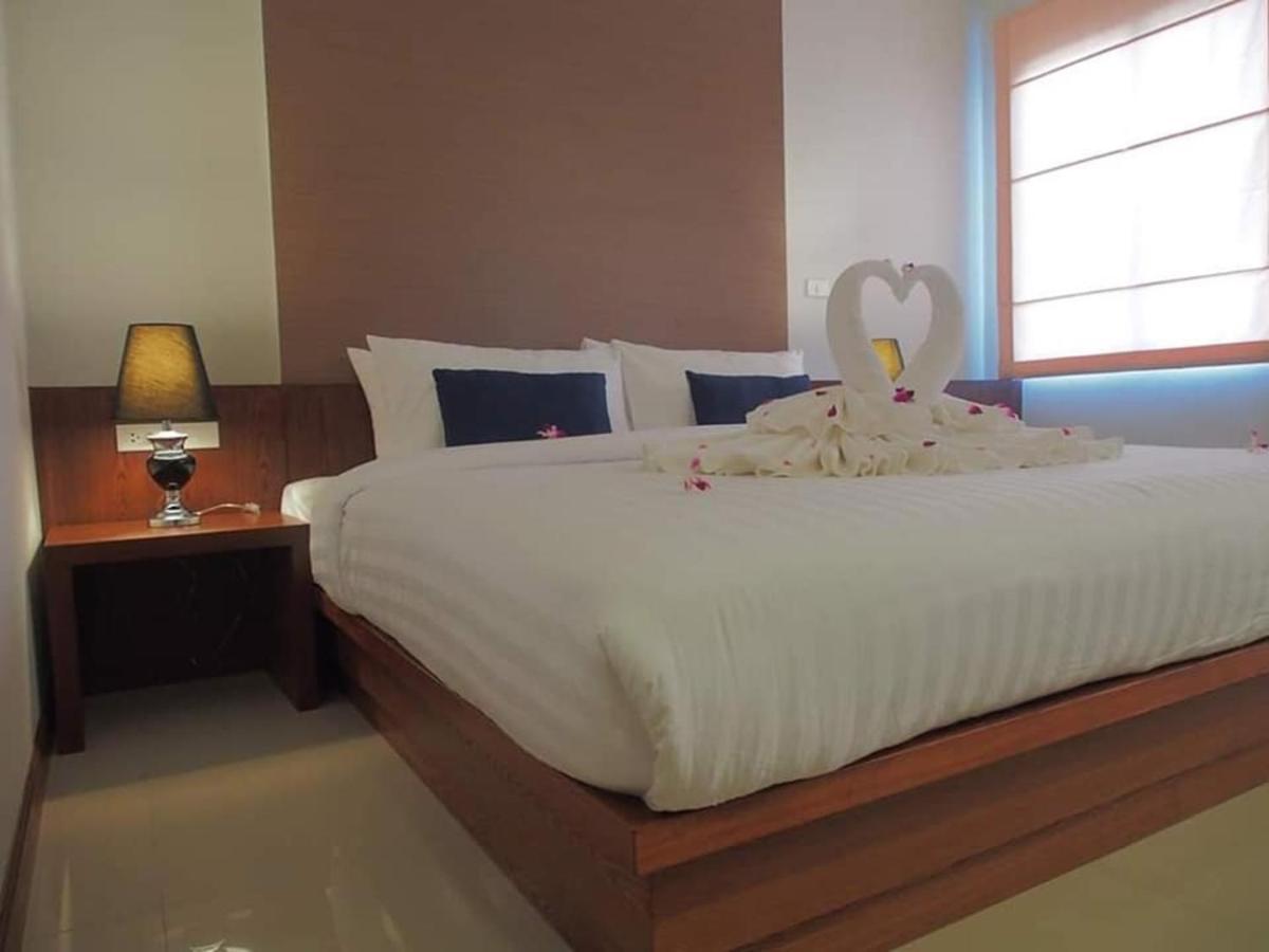 The Little Nest Phuket Hotel Kültér fotó