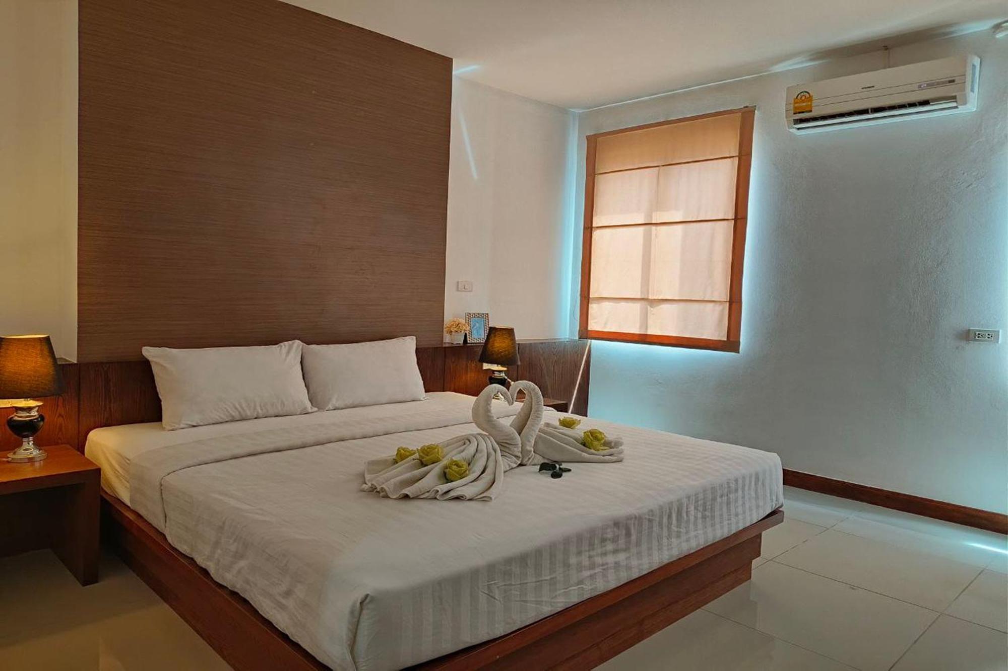 The Little Nest Phuket Hotel Kültér fotó