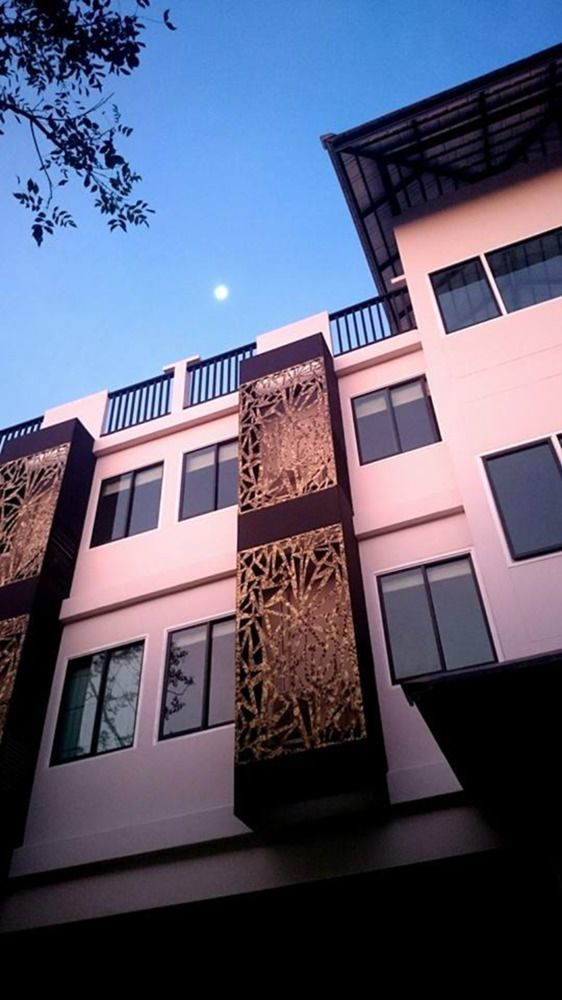 The Little Nest Phuket Hotel Kültér fotó